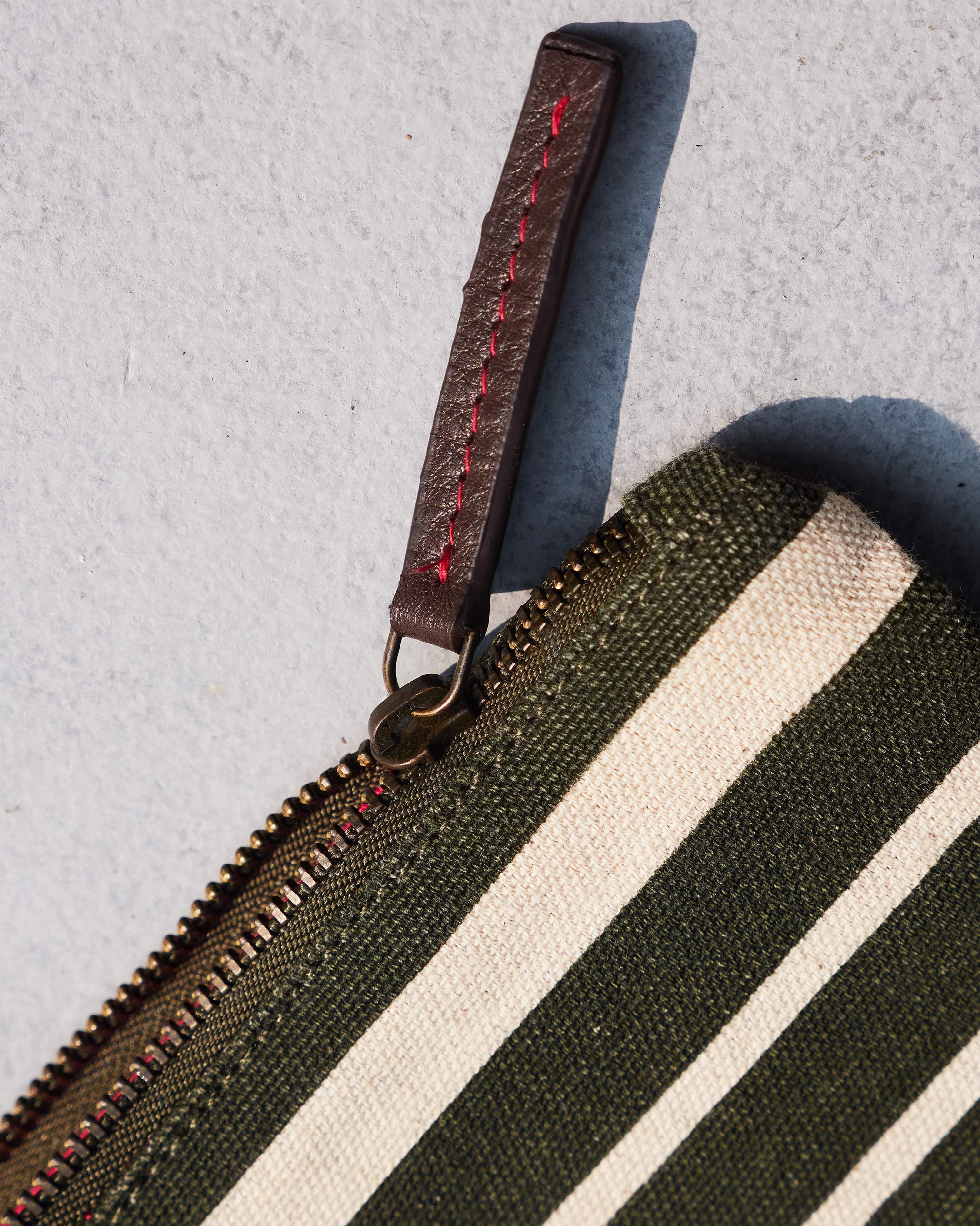 Alphabet E Pouch - Olive Night- - Image 3